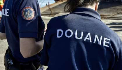 Le gérant trafiquait les factures pour payer moins de taxes à l'importation