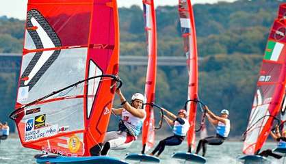 IQFoil : Thomas Goyard mène la flotte aux championnats du monde