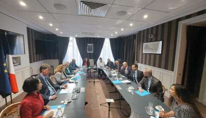 Les Loyalistes et l'Avenir en confiance remettront une déclaration commune au ministre Gérald Darmanin