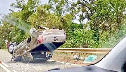 Un homme éjecté d’un pick-up à Pouembout
