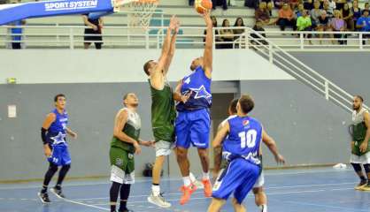 Basket-ball : Dumbéa rejoint Rivière-Salée en finale
