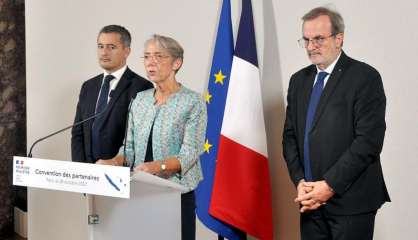 Gérald Darmanin et Jean-François Carenco en Calédonie du 28 novembre au 4 décembre