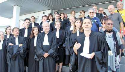 Les avocats dénoncent les conditions de détention indignes au Camp-Est