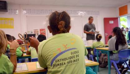Le comité administratif de l'enseignement catholique fête ses 50 ans à Ko We Kara 