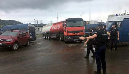 [MàJ] Carburant : les premiers camions-citernes ont pris la route