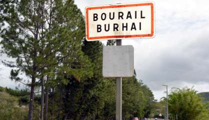 Un homme retrouvé mort sur la route à Bourail