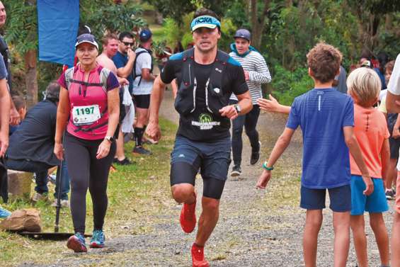 Alexy Dianoux et Caroline Favier s’imposent à Saint-Louis