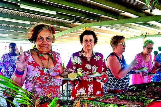 Les anciens de La Foa fêtent la fin de l’année à la Ouenghi