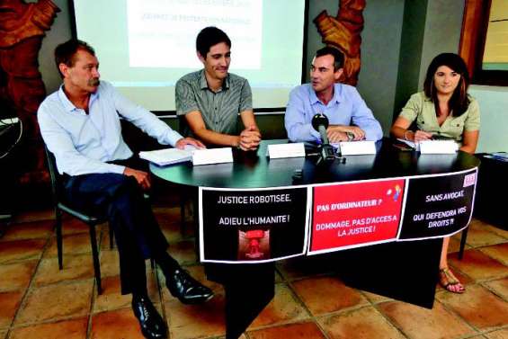 La réforme de la justice ne passe pas chez les professionnels