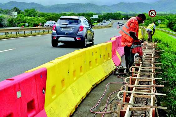 Travaux de mise en conformité des glissières de sécurité sur la VE2