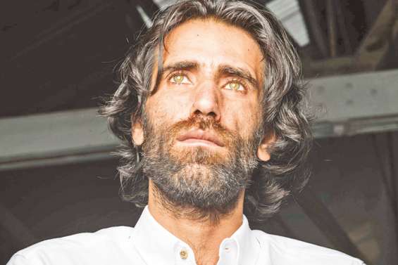 Après six ans dans l’enfer de Manus, Boochani peut vivre en Nouvelle-Zélande