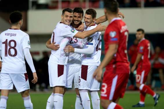 Euro-2020: ça passe pour la Suisse et le Danemark, ça roule pour l'Italie