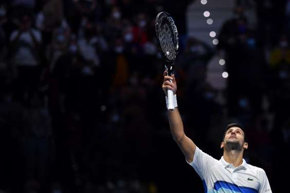 Covid-19/Open d'Australie: une décision de justice attendue lundi sur le sort de Djokovic