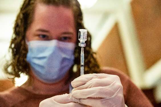 Un hôpital de Boston refuse une greffe du coeur à un patient non vacciné contre le Covid