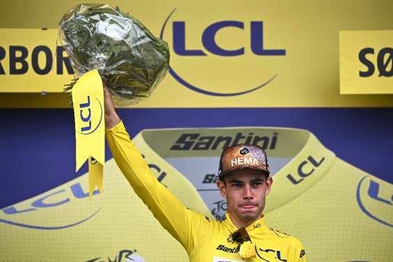 Le Tour de France, avec van Aert en jaune, prend un nouveau départ