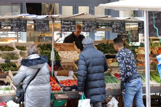 L'économie française a refleuri au deuxième trimestre, mais l'inflation menace toujours