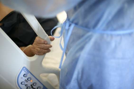 Chez les médecins aussi, la question de l'aide active à mourir fait débat