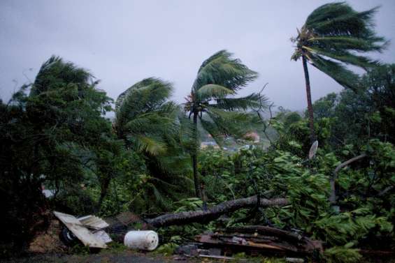La tempête Fiona traverse la Guadeloupe, premières inondations