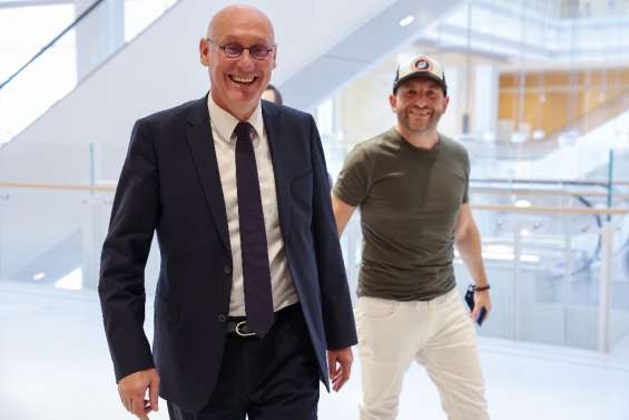 Imbroglio et confusion au premier jour du procès de Bernard Laporte pour favoritisme