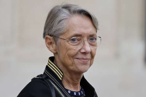 Borne en Algérie pour donner une 