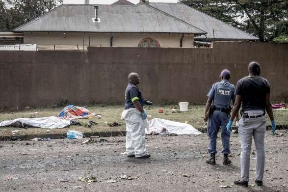 Explosion d'un camion-citerne près de Johannesburg: 15 morts, selon un nouveau bilan