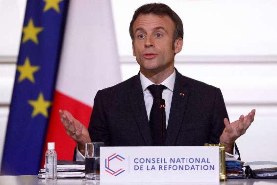 Retraites: Macron reporte la présentation de la réforme au 10 janvier 