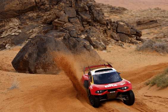 Dakar 2023: Loeb vainqueur du jour en auto, Barreda en moto 