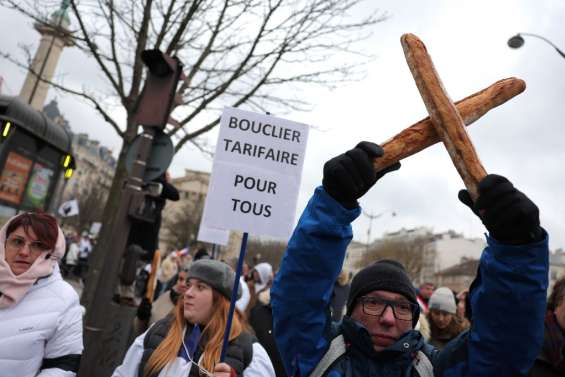 Energie: des centaines de boulangers manifestent à Paris pour demander plus d'aides