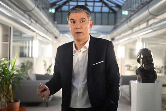 Le Congrès du PS s'ouvre à Marseille: règlement de compte sur la Canebière