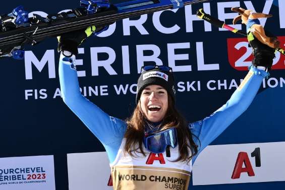 Mondiaux de ski alpin: Bassino domine le super-G devant Shiffrin, l'Italie encore à la fête