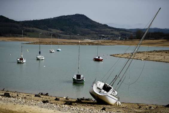 Des restrictions d'eau inédites se profilent en France après un nouveau record d'absence de pluie