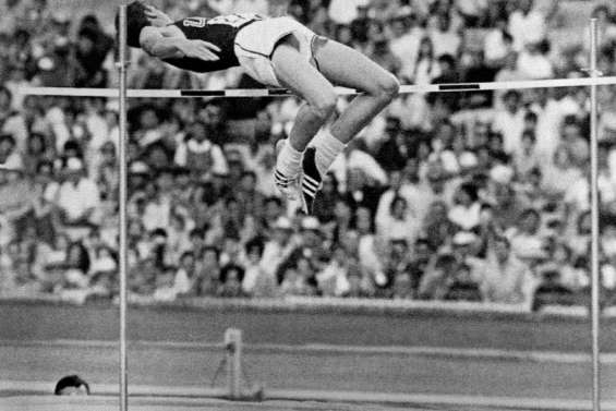 Athlétisme: Dick Fosbury, la révolution du 