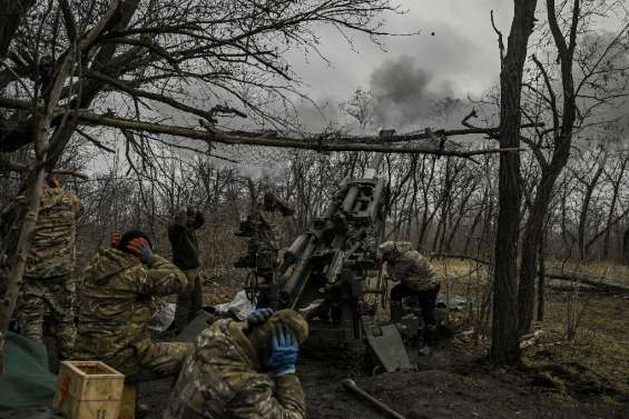 Les forces ukrainiennes se préparent à une contre-offensive près de Bakhmout