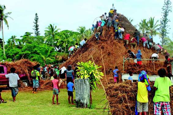Mobilisés pour la grande case du Wetr