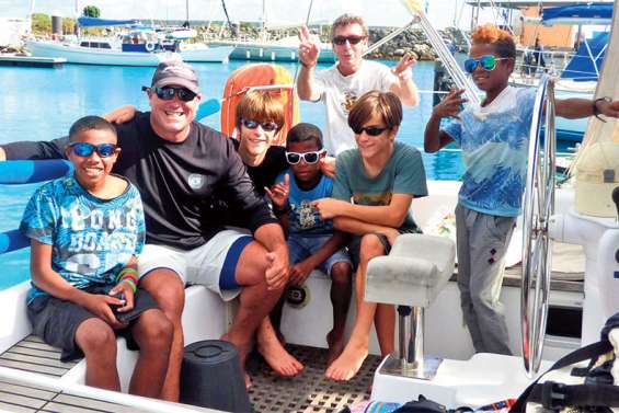 Cinq jours de voilier pour faire le tour de Lifou