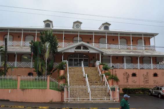 La Chambre des comptes invite la commune à clarifier sa gestion