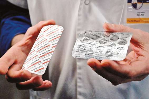 Chloroquine : oui aux essais, mais non à l’emballement autour du traitement