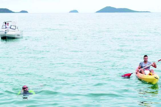 De l’îlot Amédée au Vallon-Dore à la nage en huit heures