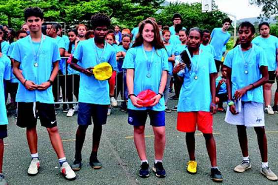 650 élèves au cross de Sainte-Marie