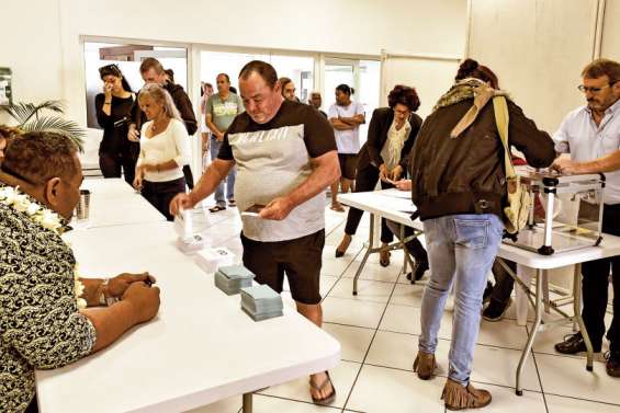 Non ferme à Dumbéa, le Oui progresse