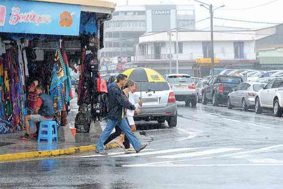 Accident en alerte cyclonique :  l’employeur est-il responsable ?