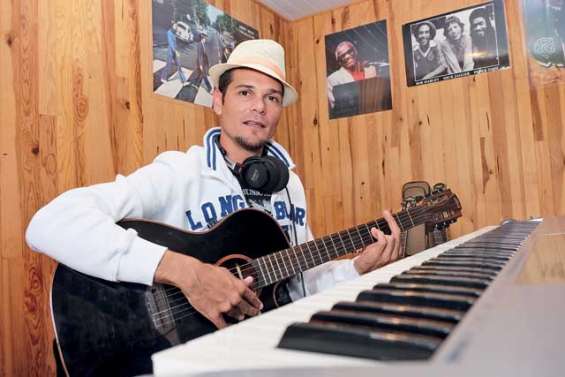 Calédoboy : l’arbre qui cache une forêt musicale