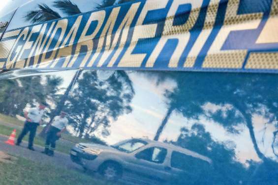 Ivre, il demande sa route aux gendarmes