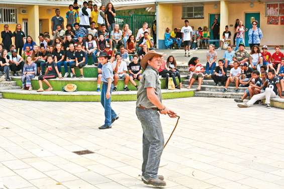 Une journée festive non-stop au collège