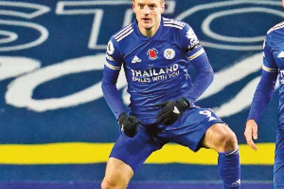 Leicester talonne Liverpool