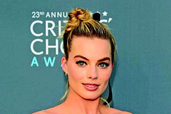 Margot Robbie va jouer Barbie au cinéma