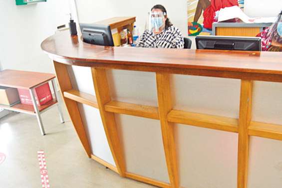 Les services municipaux rouvrent et se réorganisent