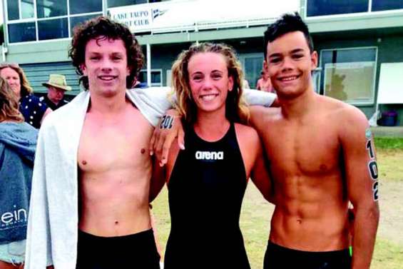 Maïana Flament et Hugo Savignac médaillés à Taupo