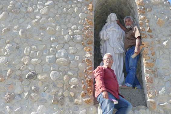 Koné : une nouvelle Vierge Marie installée à l'église du village