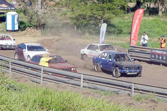 Le nouveau circuit de sports mécaniques de Téné a fait sensation, samedi